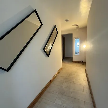 Bethel Hyde Park * Leeds (West Yorkshire)